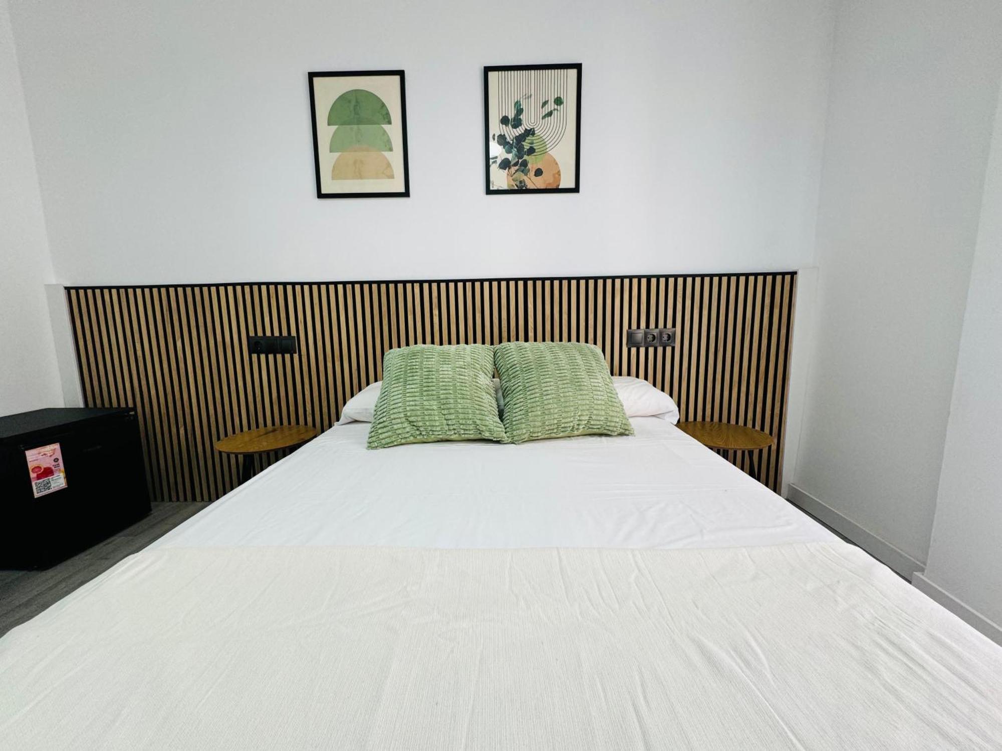 Habitacion Cordoba ベニドルム エクステリア 写真